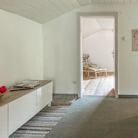 Rebenhaus *