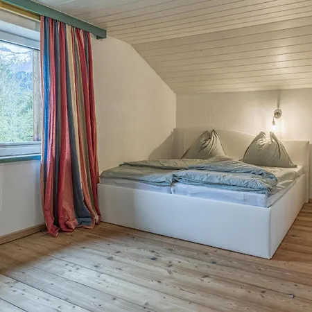 Rebenhaus Nyaraló *